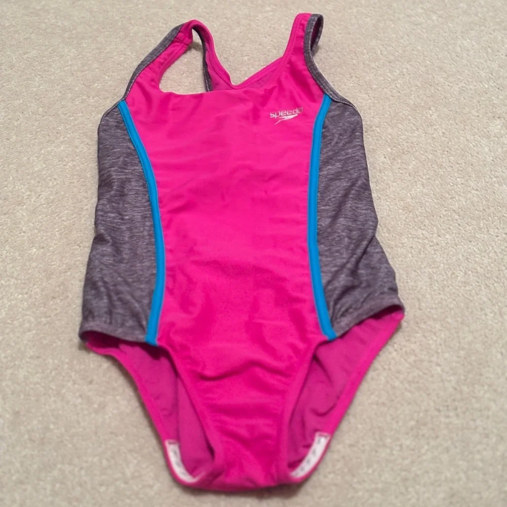 Speedo swimsuit siz 10 - Picture 3 of 8